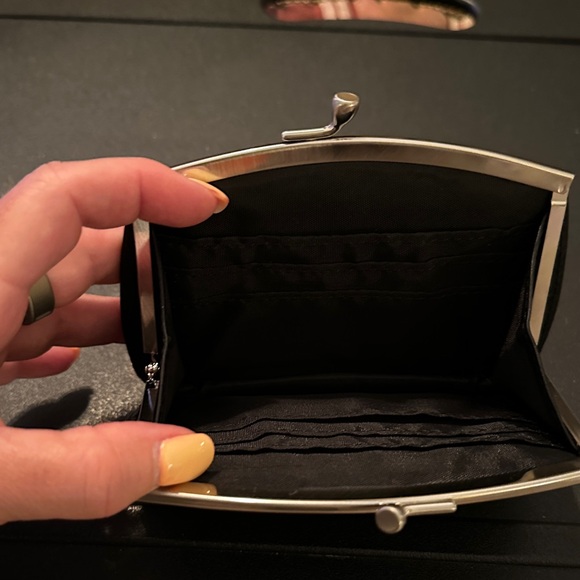 Wilson’s Black Leather Coin Purse - Picture 4 of 4